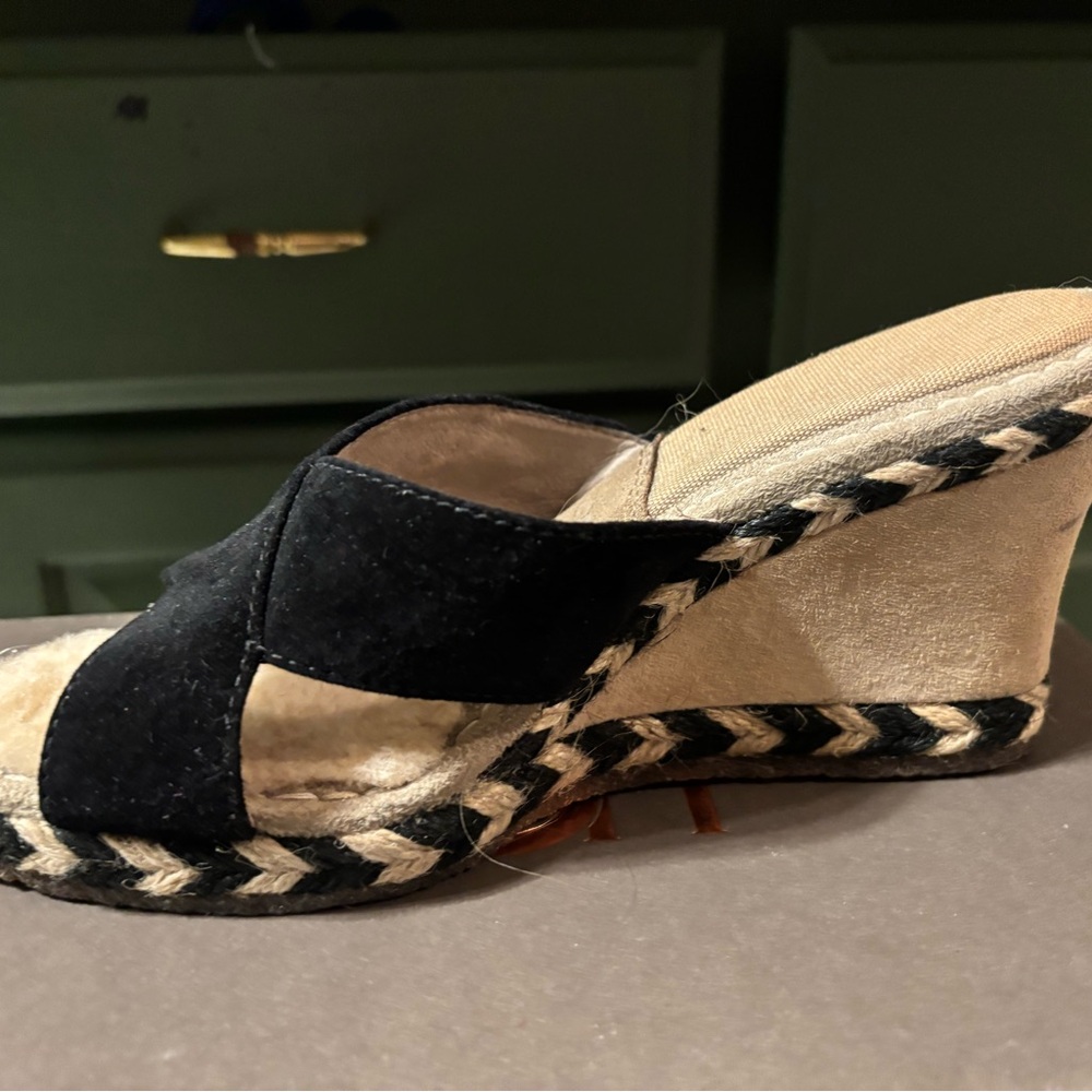UGG Black and Tan Wedge Shoes - Picture 7 of 10